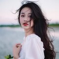 伤感片段:活不好自己，爱不好别人
