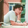 曾约定终老那个人，如今是否还陪着你