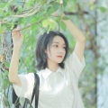 甜甜的恋爱：想借你心头的月亮乘进一片浪漫