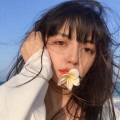 失恋心事录：听着情歌流着泪