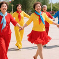 「广场舞恋歌」舞动青春，尽享欢乐