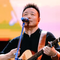 民谣小酒馆：唱出岁月的诗与远方