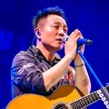 民谣丨人间这一趟，我翻山越岭为己而来