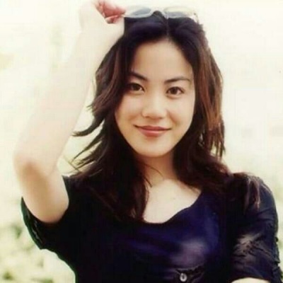 经典粤语：回不去的过往就用歌声怀念