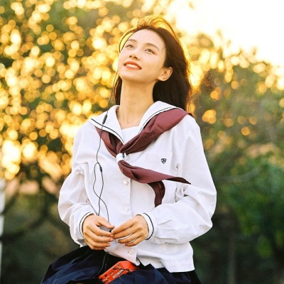 解压电台：耳机里的夏日回音